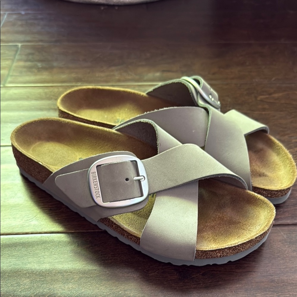 Birkenstock Women's Sandals - Gray